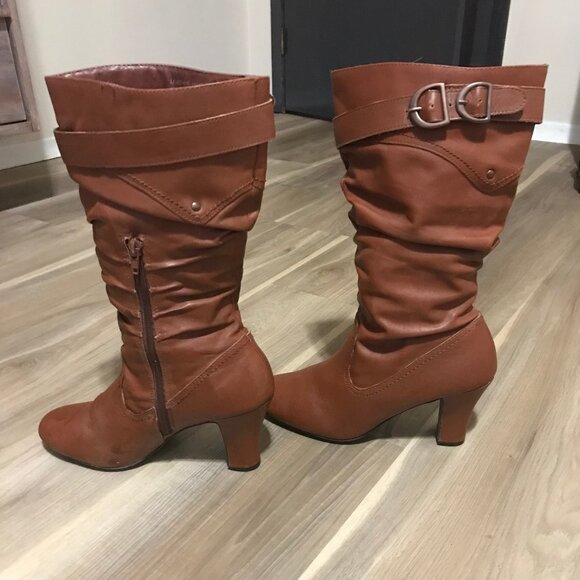 Greenwich Village Ladies Brown/Tan Leather Boots Size 9B - Picture 5 of 7